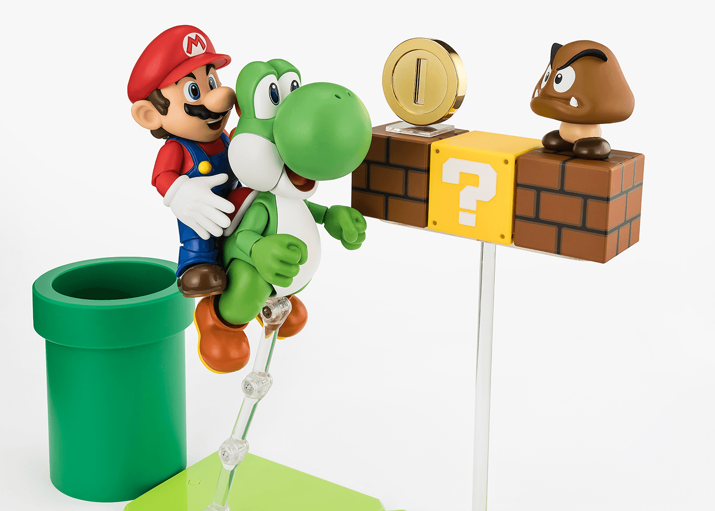 S.H.Figuarts Super Mario - Super Mario Playset