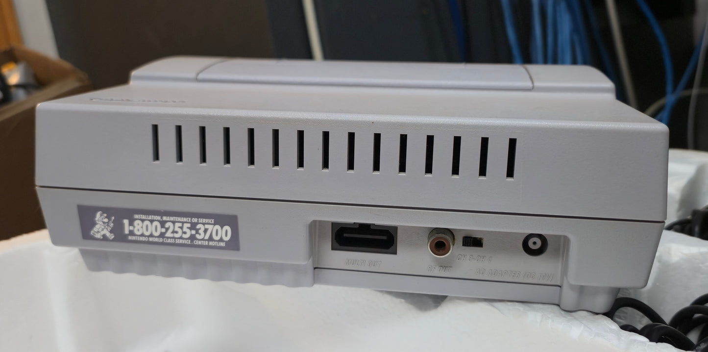 Super Nintendo Entertainment System (SNES) 2 Player Super Mario World Bundle