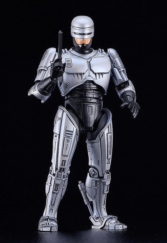 MODEROID RoboCop Model