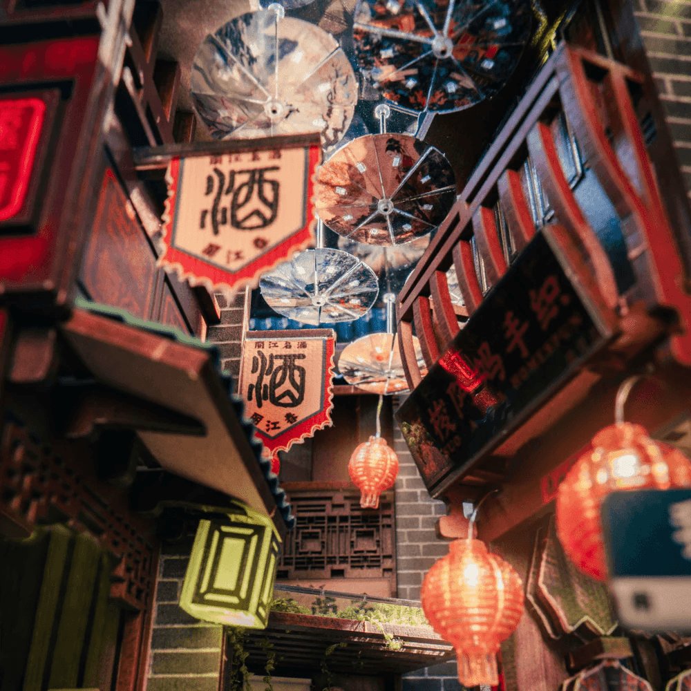 Lijiang Ancient Town Book Nook Kit