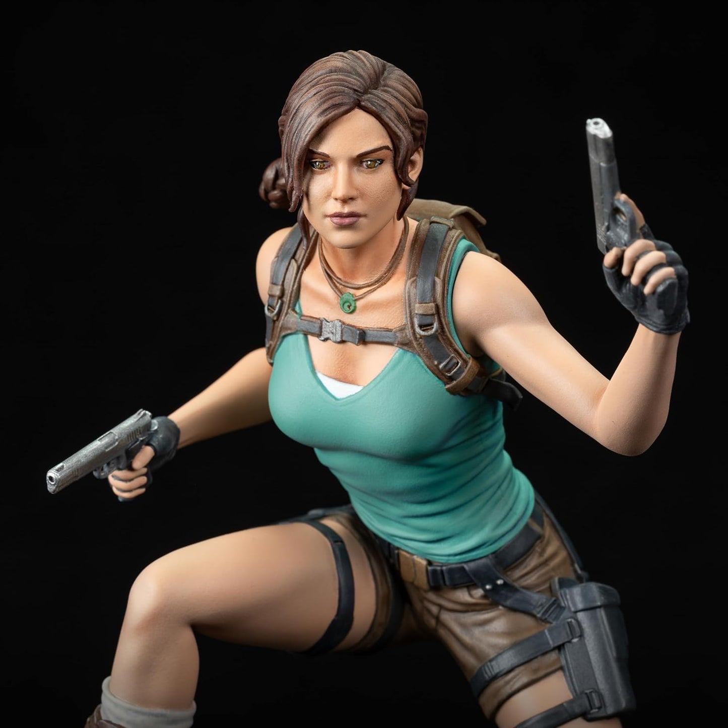Tomb Raider Lara Croft PVC Statue