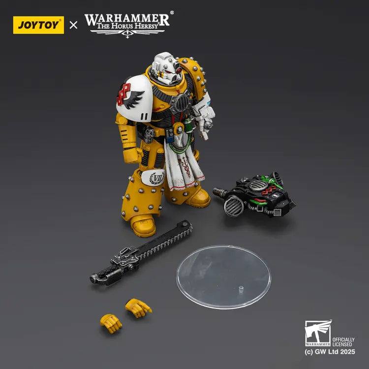 JOYTOY - Imperial Fists Legion Apothecary (PRE-ORDER RELEASES MARCH)