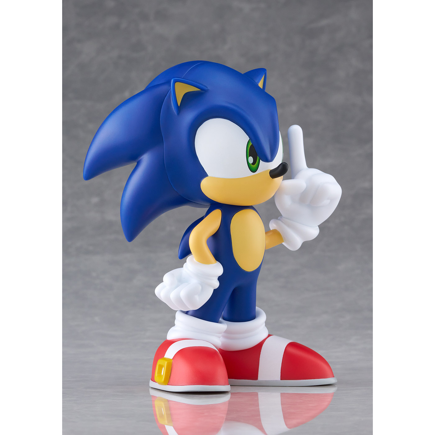 SoftB Half SONIC THE HEDGEHOG